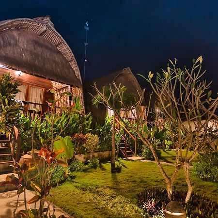Hotel Sunset Coin Lembongan Extérieur photo