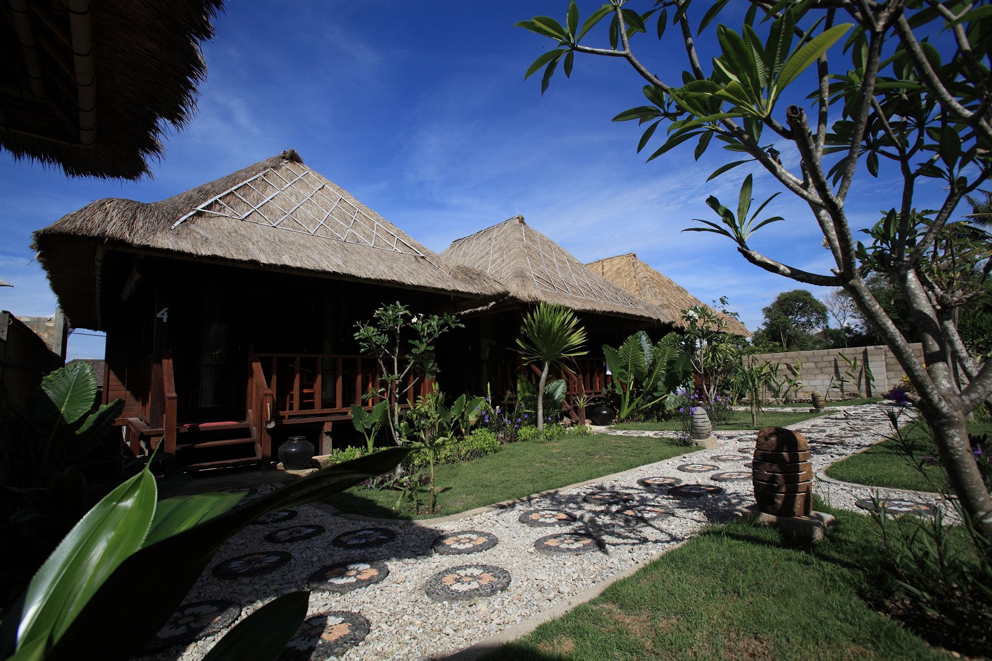 Hotel Sunset Coin Lembongan Extérieur photo