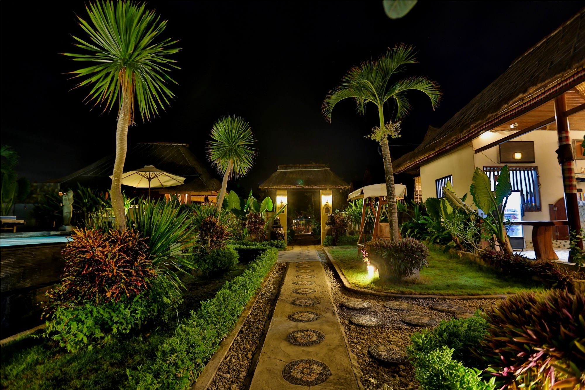 Hotel Sunset Coin Lembongan Extérieur photo
