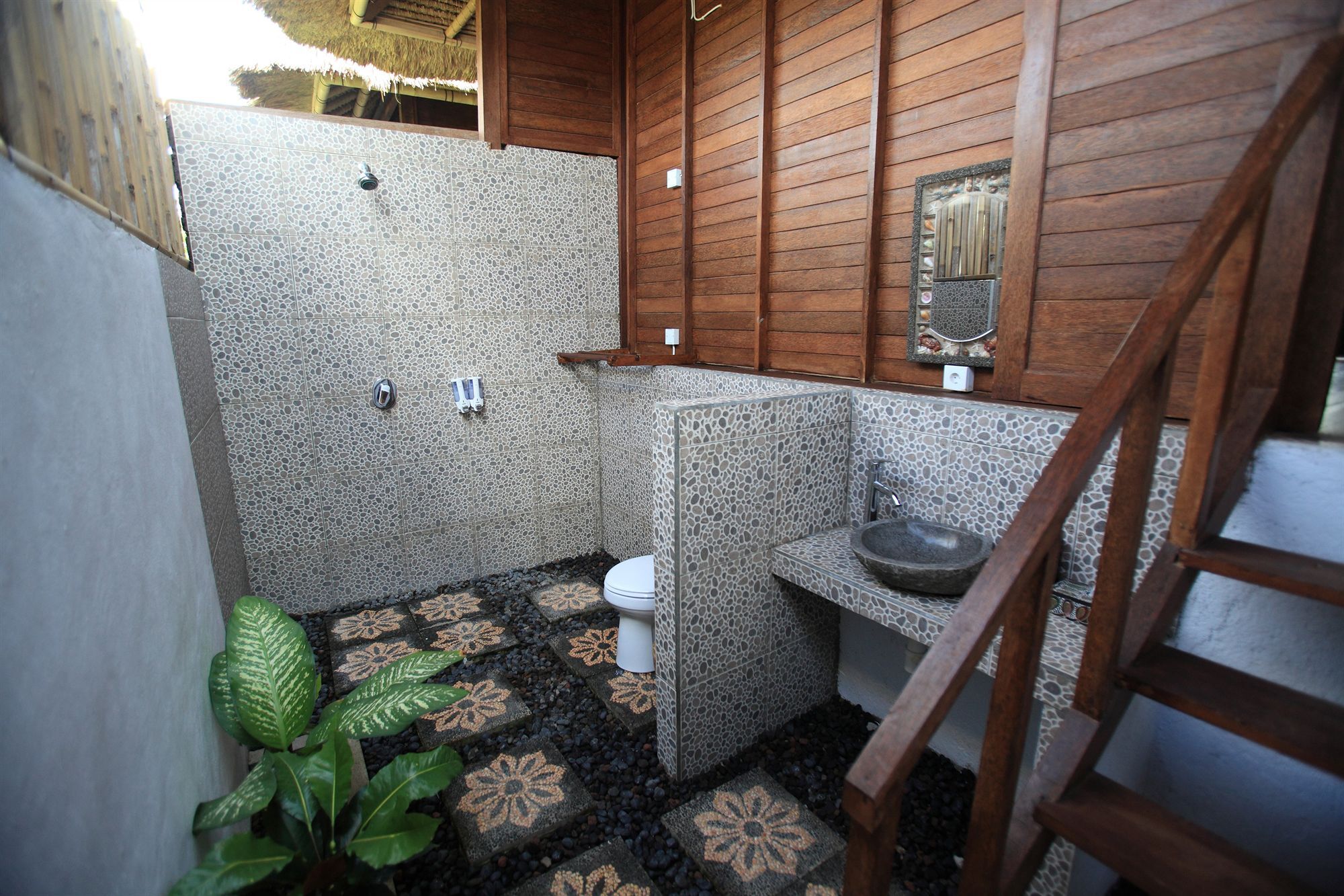 Hotel Sunset Coin Lembongan Extérieur photo